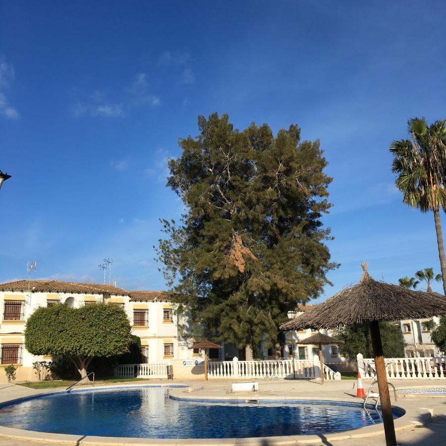 El Mirador, Villamartin, Refurbished,Cot To Hire, Wifi, Pool, Parking Villamartin (Valencia) Exterior photo